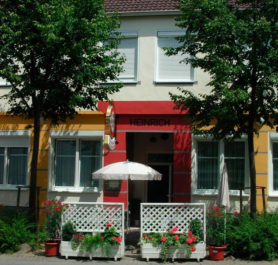 Kirchenwirt Heinrich Gasthof Deutschkreutz Exterior photo